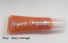 Load image into Gallery viewer, Brown's Organix vegan and gluten free lip gloss will moisturize your lips with luxurious emollients while providing a beautiful shine with just a kiss of color.